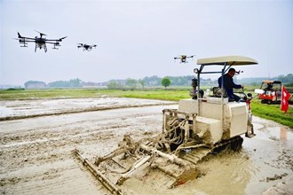 【經濟】鼎城區謝家鋪鎮向家巷村舉行春耕生產暨早稻生產全程機械化推進會