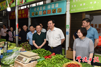 鄒文輝督導(dǎo)國(guó)家衛(wèi)生城市復(fù)審工作強(qiáng)調(diào)：加強(qiáng)精細(xì)化管理 建立常態(tài)化機(jī)制 不斷提高城市衛(wèi)生管理水平
