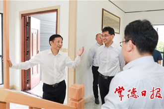 市領導在西洞庭管理區調研時指出：堅持高標準謀劃高質量推進鄉村振興