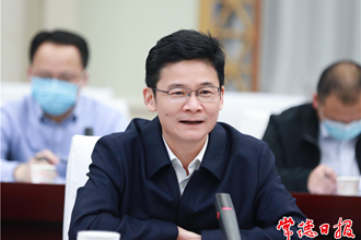 曹志強(qiáng)周振宇與湖南中煙黨組書記、總經(jīng)理籍濤一行座談 進(jìn)一步加強(qiáng)合作 做大做強(qiáng)煙草產(chǎn)業(yè)