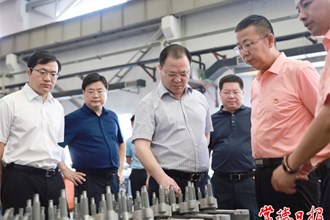 周振宇調研先進裝備制造產業發展 堅定信心決心 緊盯千億產業目標強力作為