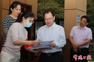 周振宇督導森林防滅火、建筑施工安全等工作時強調：嚴格落實值班值守制度 以辛苦指數(shù)換來一方平安