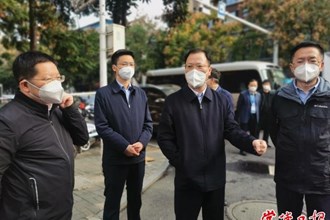 周振宇督導疫情防控工作 壓實責任 落實舉措 確保人民群眾身體健康和生命安全