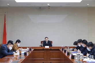 周振宇主持召開市政府黨組會議強(qiáng)調(diào)：把力量凝聚到黨的二十大確定的各項(xiàng)任務(wù)上來