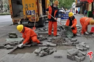 【社會】市政工人補板忙