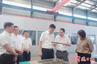 羅毅君在鼎城區(qū)、常德高新區(qū)宣講習(xí)近平總書記在湖南考察時的重要講話和指示精神并開展調(diào)研